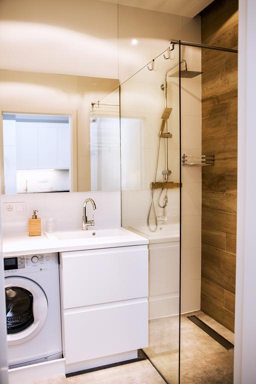 Apartamenty Grazyna Slodowiec ワルシャワ エクステリア 写真